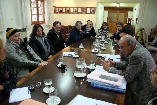 Los afiliados a SOYEM advirtieron a los ediles que habr un conflicto si los sueldos del municipio empiezan a pagarse tarde. 