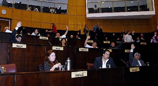 Diputados petroleros votaron a favor de investigar la gestin en Desarrollo Social. 