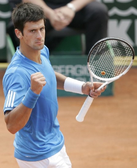 Novak venci en tres sets a Roger. 