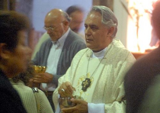 El obispo Marcelo Melani está al frente de la institución religiosa de Neuquén desde el 2002. Llegó en reemplazo de Agustín Radrizzani. 