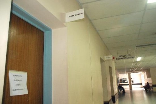 Slo un mamgrafo se halla en funcionamiento en Viedma. 