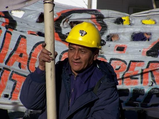 Jos Luis Curiqueo, un experimentado en explosivos, cambia de empresa. 