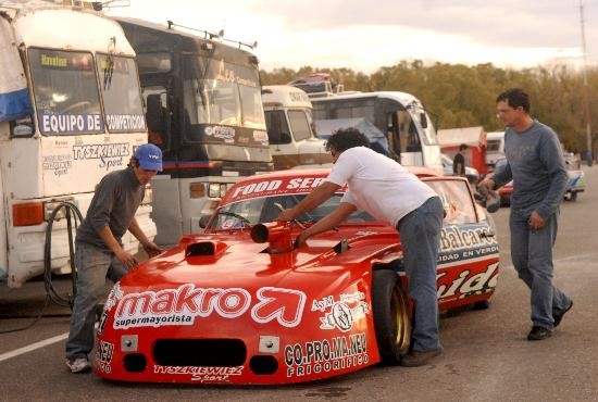 El equipo de Tyszkiewiez trabaj bastante en el Chevrolet del campen Alessi. 