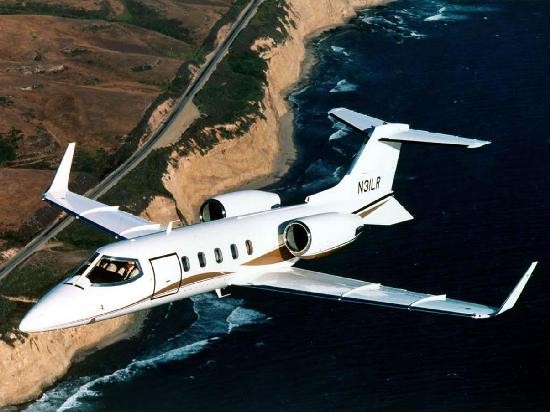 Un avin similar a este es el que utiliza el secretario de Transporte. Est considerado como uno de los mejores jets privados del mundo. 