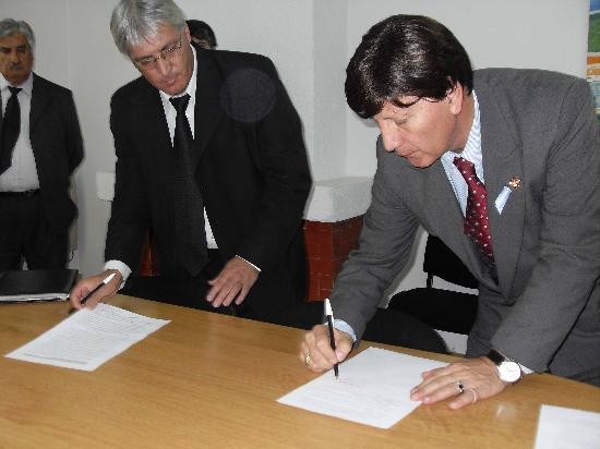 Sodero Nievas lleg a Catriel para firmar un protocolo de Defensa del Consumidor. 