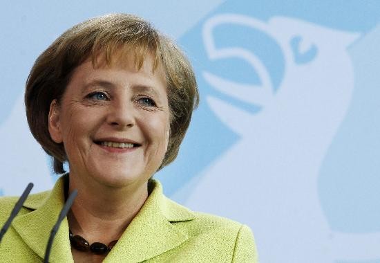 Angela Merkel sali al rescate de Opel. 