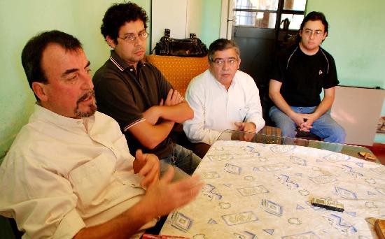 "El lugar de la memoria es un mensaje a los jóvenes". Pedro Maidana, Juan Pincheira, Rogelio Méndez y Pablo Hodola. 