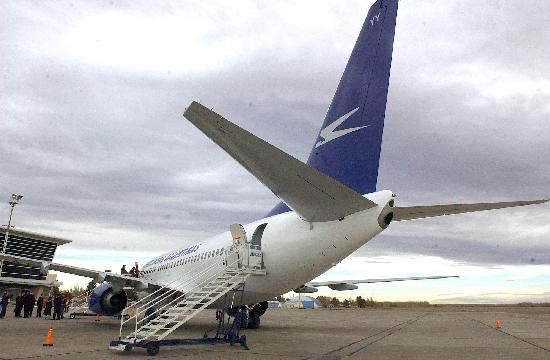 Ayer al medioda aterriz en Neuqun el primer avin que adquiere la empresa Aerolneas Argentinas en 17 aos. 
