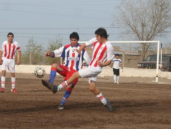 Buena Parada llega con margen y un empate le alcanzar para ser el mejor. 