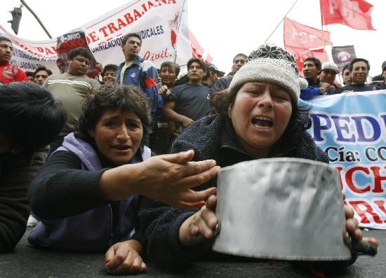 Las protestas sociales jaquean al gobierno peruano. 