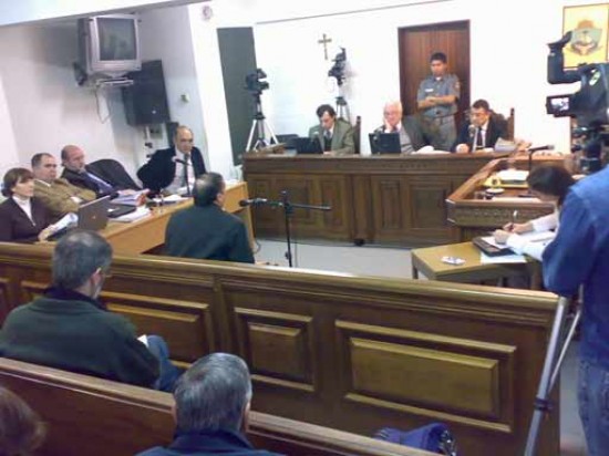 Imagen de unos de los peritos forenses declarando en el juicio por Galar. Foto: Leonardo Petricio (agencia Neuquén).
