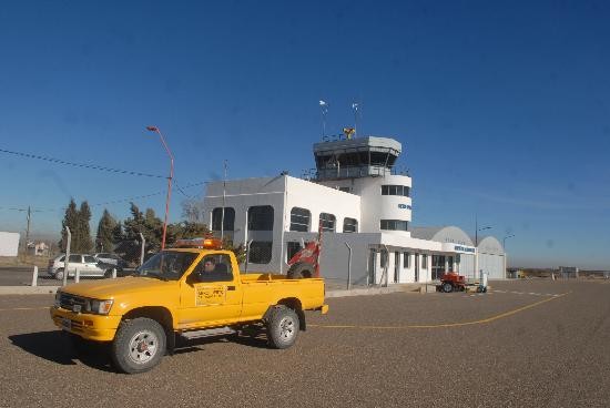 En el predio del aeropuerto hay vigilancia, pero resulta insuficiente. 