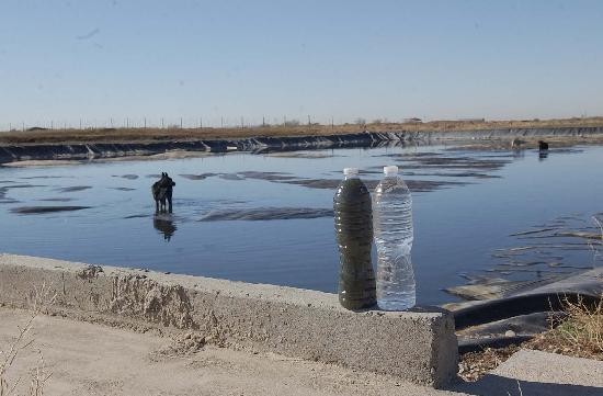El agua que llega a los sectores bajos no sirve para riego y pone en riesgo la salud de muchas personas, asegur Defensa Civil. 