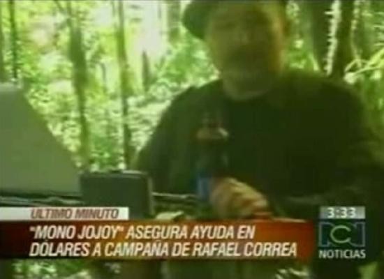 En la filmacin, un lder de la guerrilla deca que le haban dado dinero a Correa. 