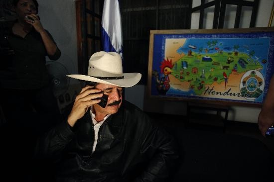 El presidente depuesto anunci que regresar a Honduras este viernes. 