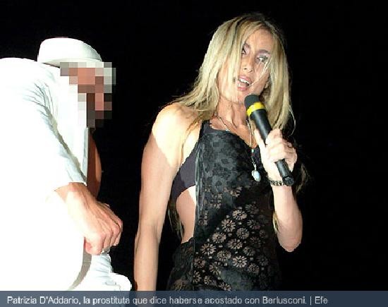 La prostituta DAddario declar a los jueces que haba pasado la noche con Berlusconi. 