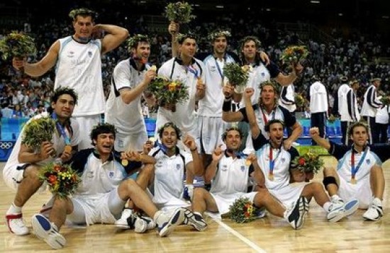El equipo argentino hizo historia en Atenas 2004. 