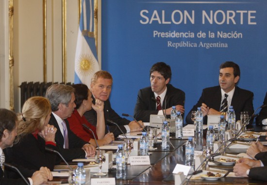 De Narvez, Sol y Michetti formaron parte de la segunda delegacin opositora que se reuni con el ministro del Interior. 