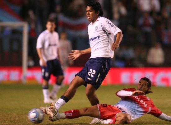 Ledesma seguir en Avellaneda, pero lucir los colores de la Academia. 