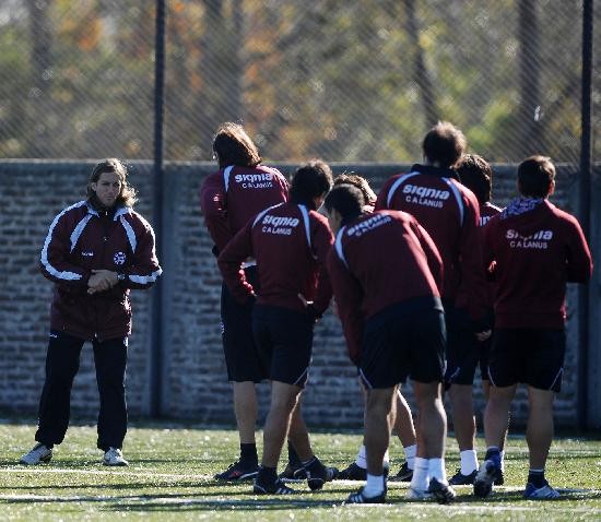 El Lans de Luis Zubelda disput una serie de amistosos en Crdoba ante juveniles de Belgrano. 