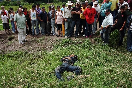 Un hondureo apareci muerto en la zona fronteriza con Nicaragua. Los seguidores de Zelaya culparon a los uniformados por este crimen. 