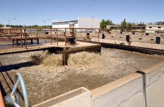 La planta de calle Tronador no alcanza a procesar los lquidos que llegan. 