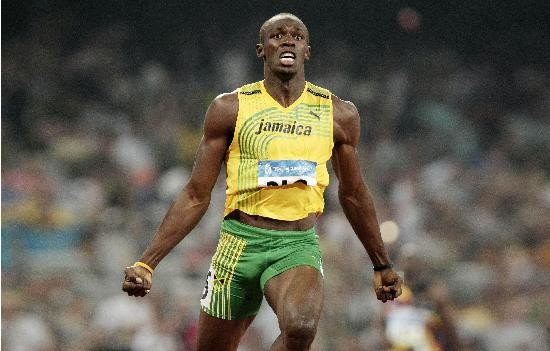 Momento cumbre del atletismo mundial: Bolt rompe todas las marcas en los 100 m y se transforma en el hombre ms veloz del planeta. 