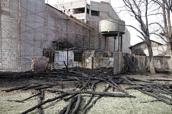 En uno de los galpones del ferrocarril haba combustible, lo que gener ms peligro. 