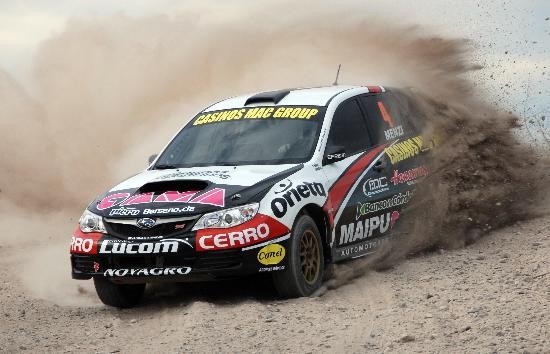 Menzi estren auto y lo hizo con el mejor tiempo en el shakedown. El 