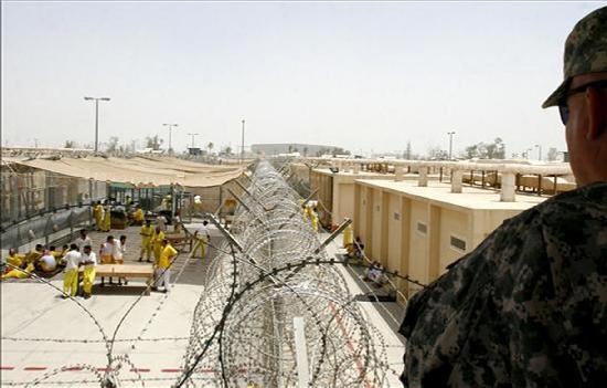 La poltica hacia detenidos en Bagram (Afganistn) y Balad (Irak) podra comenzar a cambiar. 
