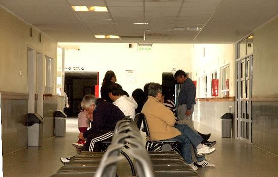 Los hospitalarios piden categorizaciones, pases a planta y aumentos en varios ítems salariales. 