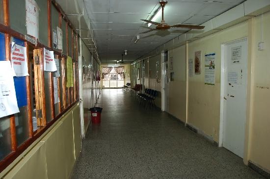 El hospital de Catriel, donde se realizan medidas de fuerza, est completamente vaco. 