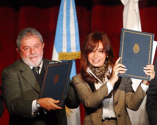 Lula y Cristina anunciaron la adopcin del nuevo sistema. 
