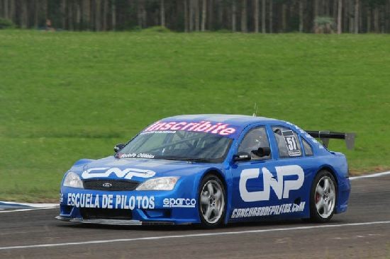 A pesar de la falla en su auto, Camilo se meti tercero en los ensayos libres. 