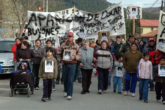 La marcha por las calles de Junn de los Andes se realiz sin incidentes. Osvaldo Buyones 