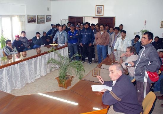 Los trabajadores pidieron el respaldo de los ediles. 