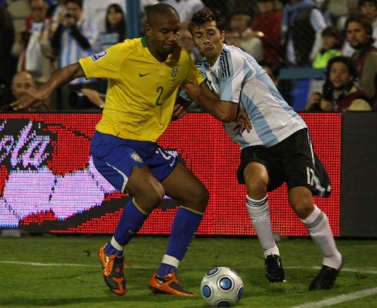 Dtolo hizo el gol y salv la ropa. Maicon, como todo Brasil, muy regular. 