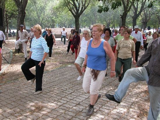 La actividad fsica e intelectual es fundamental contra la enfermedad. 