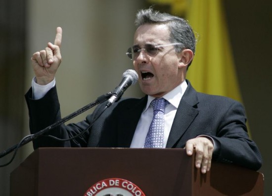 lvaro Uribe aspira a una pronta liberacin. 