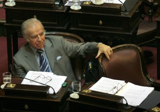 El Senado debera decidir si le quita los fueros a Carlos Menem. 