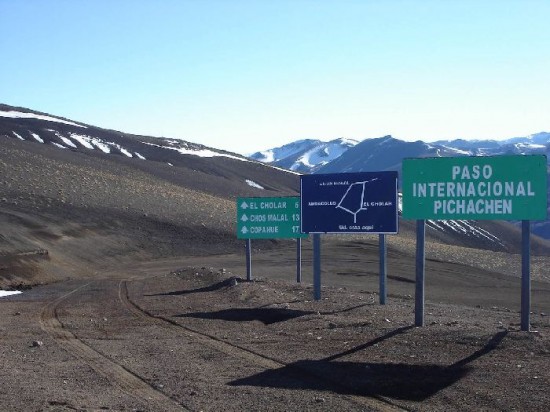 El paso internacional conecta el norte neuquino con la Octava Regin de Chile. 