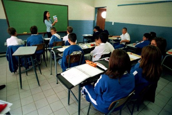 Las escuelas pblicas de gestin privada absorben el 17% de la matrcula rionegrina. 