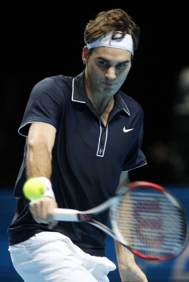 Federer ya no sufre ante un Murray que se desdibuj en el final. 