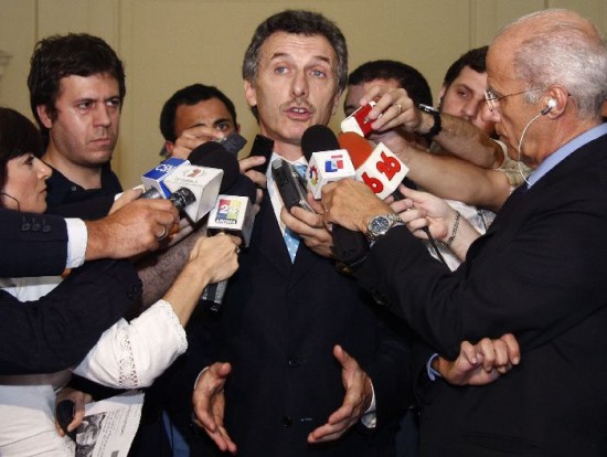 Macri busca superar el golpe de las escuchas: 