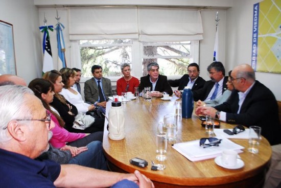 El mandatario se reuni con representantes de la Alianza Concertacin. 
