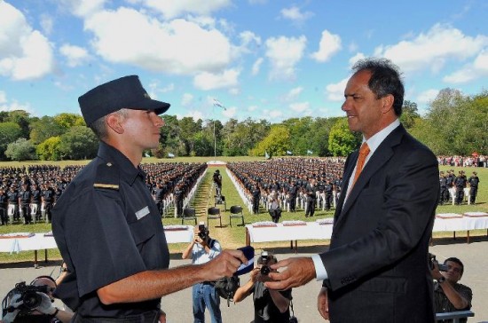 Scioli sigue con dificultades para reorganizar a la polica. 