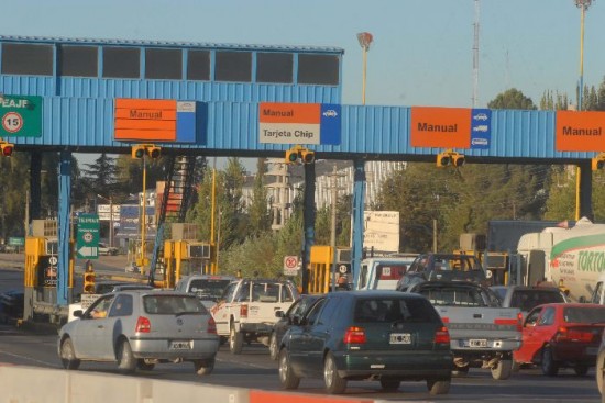 Caminos del Valle paraliz las obras cuando le faltaba realizar ms de la mitad. 