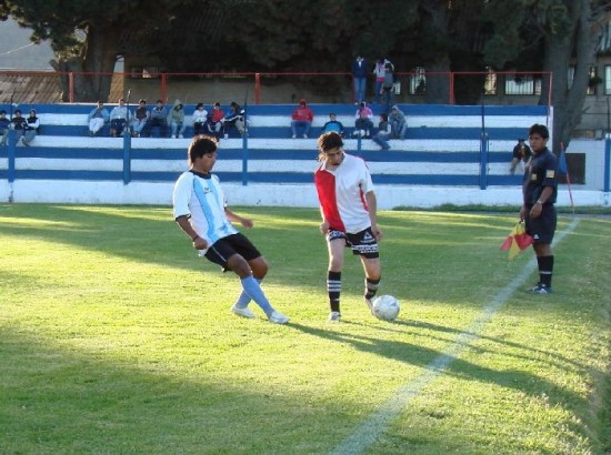 El deporte barilochense se une para ayudar a quienes ms lo necesitan. 