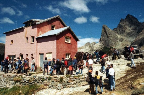 Refugios de montaa listos para la llegada de los visitantes que quieran despedir el ao de manera diferente. 