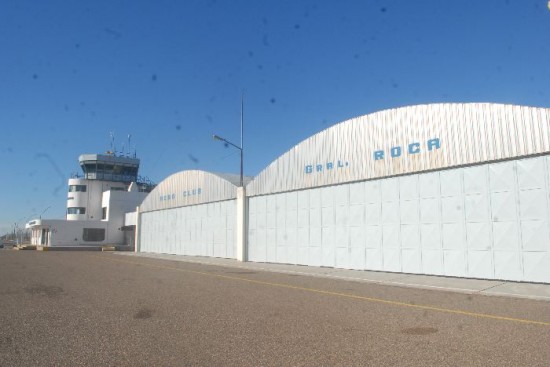El aeropuerto nunca se hizo y la estacin de Roca qued casi totalmente paralizada. Parte de las tierras sern del municipio. 